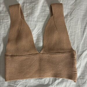 Elegant Ribbed Knit Crop Top in Tan